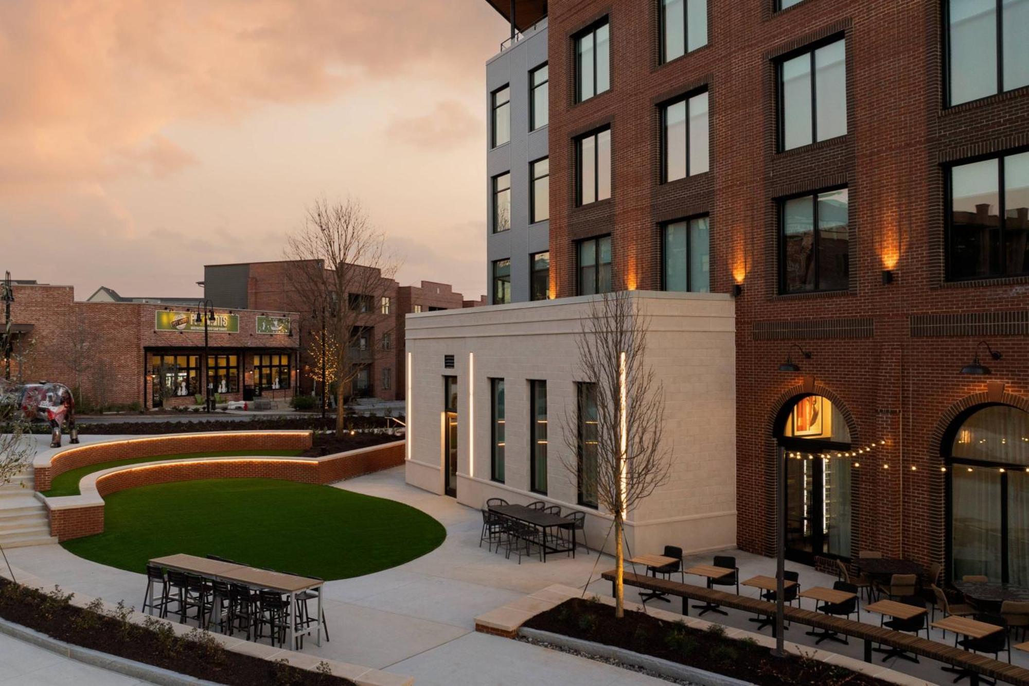 Trilith Guesthouse, Fayetteville, Ga, A Tribute Portfolio Hotel المظهر الخارجي الصورة